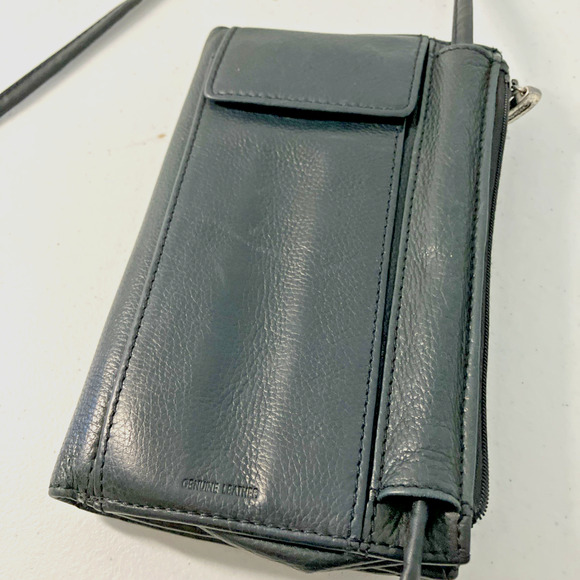 Fossil Black Leather Crossbody Wallet Organizer Purse with Removable Strap - Picture 7 of 8